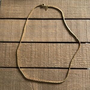 Gold chain- Sarah Cov